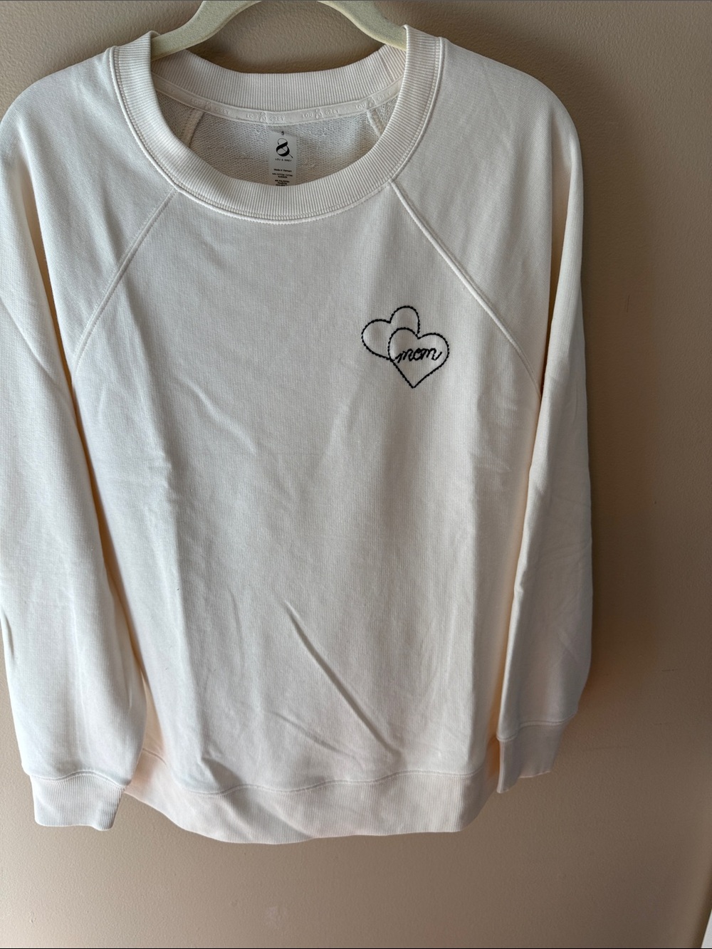 Lou & Grey Cream Pullover Sweatshirt with Double-Heart 'mom' Embroidery